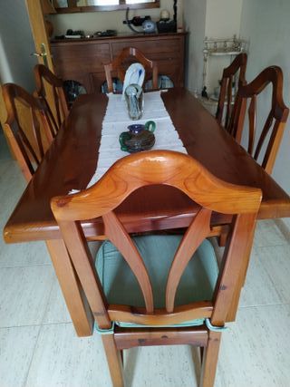 Mesa comedor y 6 sillas florales