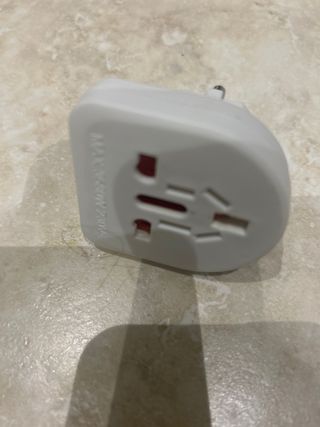 Adaptador Enchufe Universal Blanco