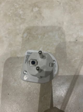 Adaptador Enchufe Universal Blanco