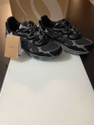 Asics Gel Tênis Preto e Prata