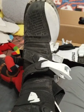 Botas Thor Motocross Talla 39 sin usar solo una ve