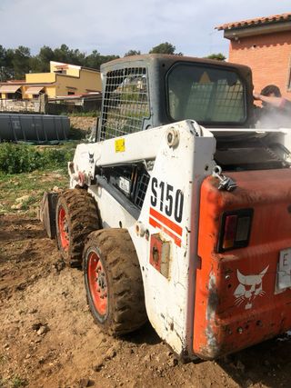 Mini cargadora Bobcat S150