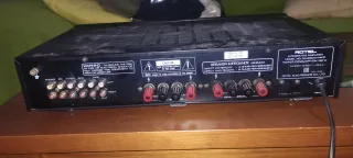 Amplificador Rotel RA930AX MKII Negro