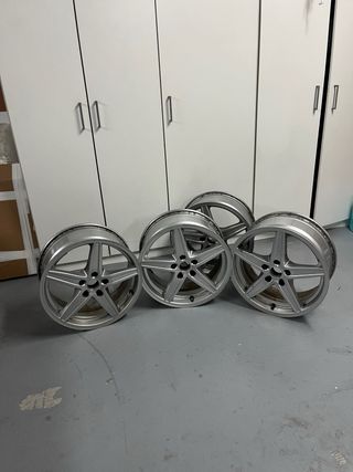 Llantas de aleación 5 radios (4 unidades). DE 17’