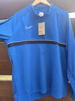 SUDADERA HOMBRE NIKE CON ETIQUETA. TALLA XL