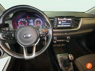 Kia Stonic 1.0 T-GDi 88kW (120CV) Drive