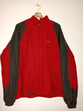 Chaqueta deportiva Nike hombre