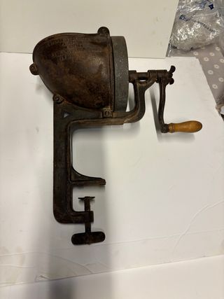 Rebanadora de verduras antigua