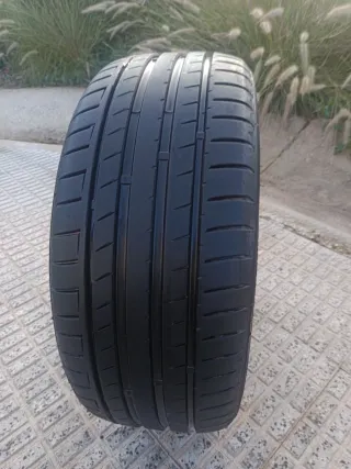 Uno Neumático225/45/17 94Y