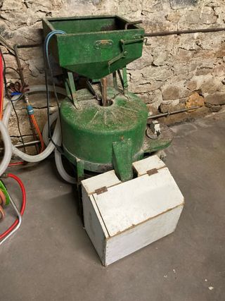 Molinillo de maíz verde