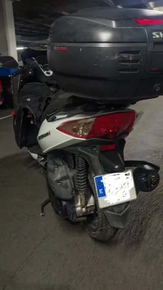 Sym Joymax GTS 300 2012