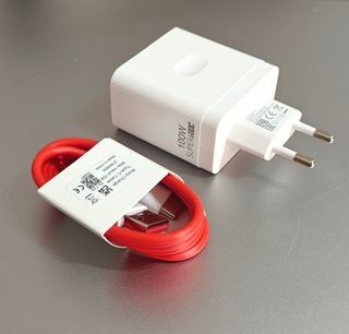 Cargador compartible OPPO 100W SuperVOOC + Cable