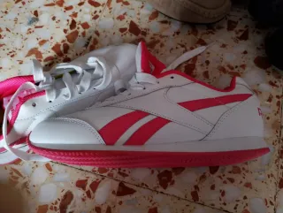 Zapatillas Reebok Blancas y Rosas