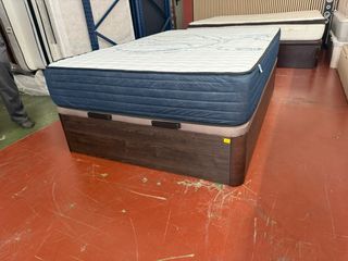 CANAPÉ Y COLCHON VISCO 135x190