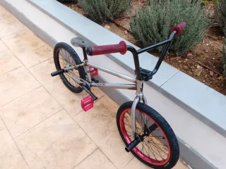 BICICLETA BMX FREESTYLE 20"