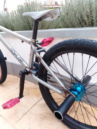 BICICLETA BMX FREESTYLE 20"