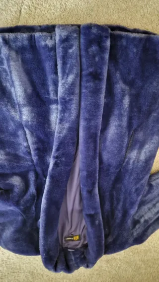 Abrigo vintage pelo morado oversized