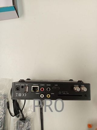 Receptor satélite ENGEL RS8100Y HD