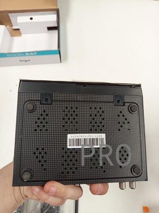 Receptor satélite ENGEL RS8100Y HD