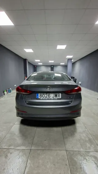 Hyundai Elantra 2017
