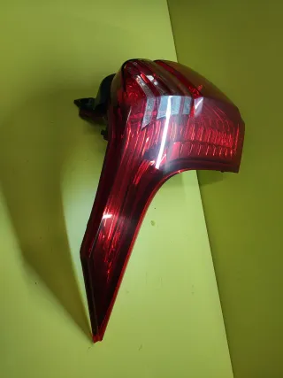 PILOTO TRASERO IZQUIERDO PEUGEOT 5008