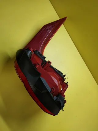 PILOTO TRASERO IZQUIERDO PEUGEOT 5008