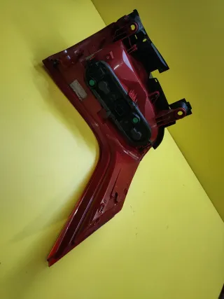 PILOTO TRASERO IZQUIERDO PEUGEOT 5008