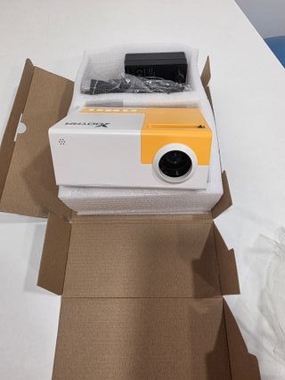 Mini Proyector YOOYAA WiFi 1080P HD