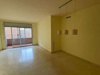 Piso en alquiler en Can Roca-Muntanyeta en Castelldefels