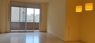 Piso en alquiler en Can Roca-Muntanyeta en Castelldefels