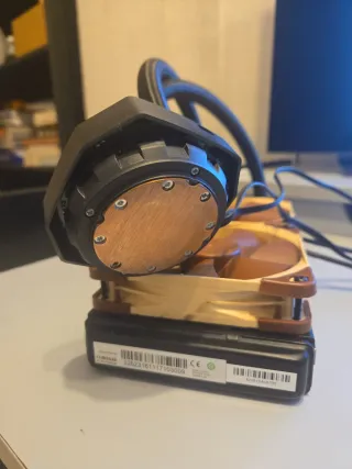 Corsair H100i V2 Refrigeración Líquida