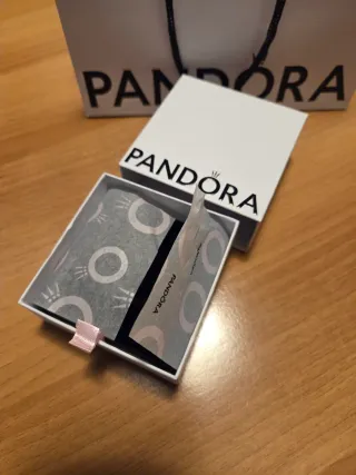 Scatolina e busta Pandora bianca