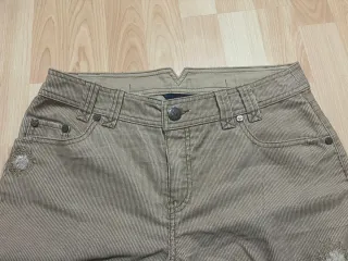 Pantalón de pala pata ancha beige