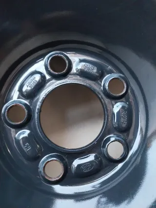 Rueda galleta Volvo 5x108 R18