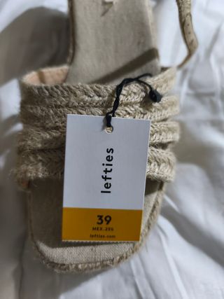 Sandalias Lefties plataforma beige talla 39