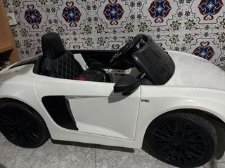 Coche a batería para niñ@s