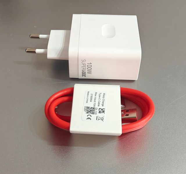 Cargador compartible OPPO 100W SuperVOOC Cable USB