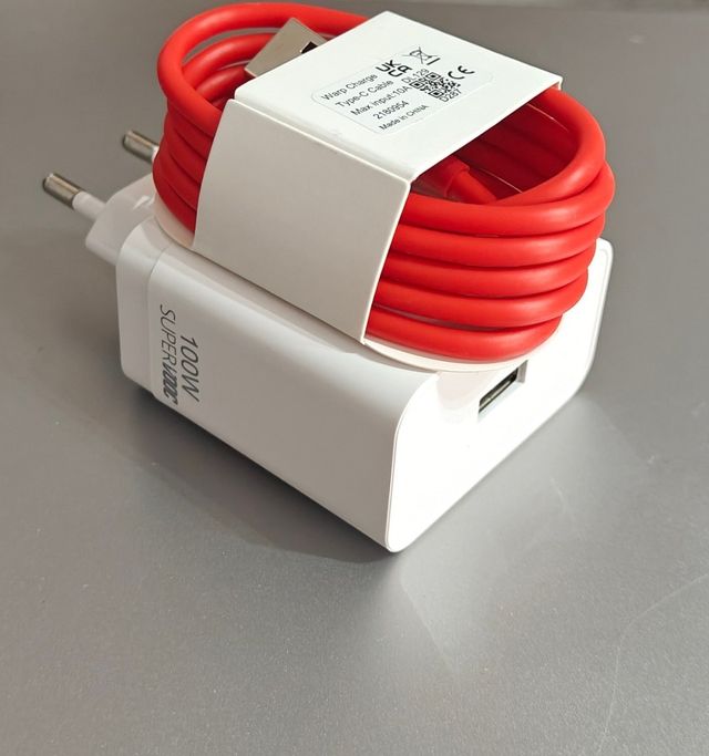 Cargador compartible OPPO 100W SuperVOOC Cable USB