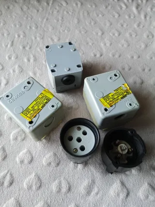 Ricambi elettrici Ticino (6 pezzi)