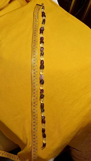 Collar de minerales de amatista y cuarzo