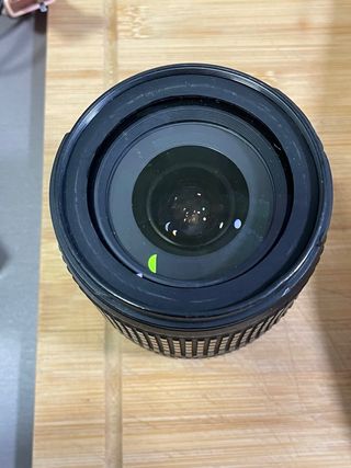 Objetivo Nikon Negro