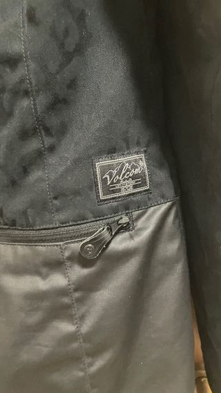 Abrigo Volcom Mujer Negro