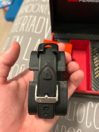 Reloj Ferrari Scuderia Negro y Rojo