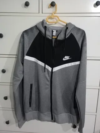 Sudadera Nike con cremallera Talla XXL