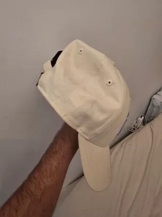 Berretto New Era NY Beige e Blu Donna