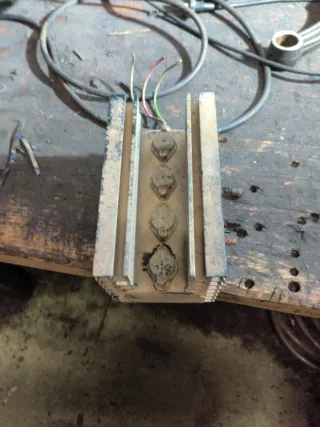 Conversor DC/DC GUILERA 24V a 12V 10A