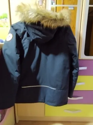 Chaqueta infantil Quechua azul. Talla 12-13 años