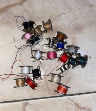 Lotto di cannelle metalliche per macchine da cucire