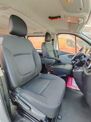Renault trafic 8 plazas