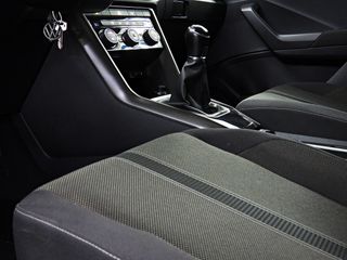 Volkswagen T-Roc 2019